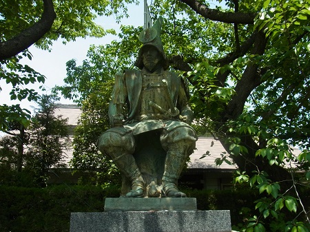 kato kiyoamasa statue